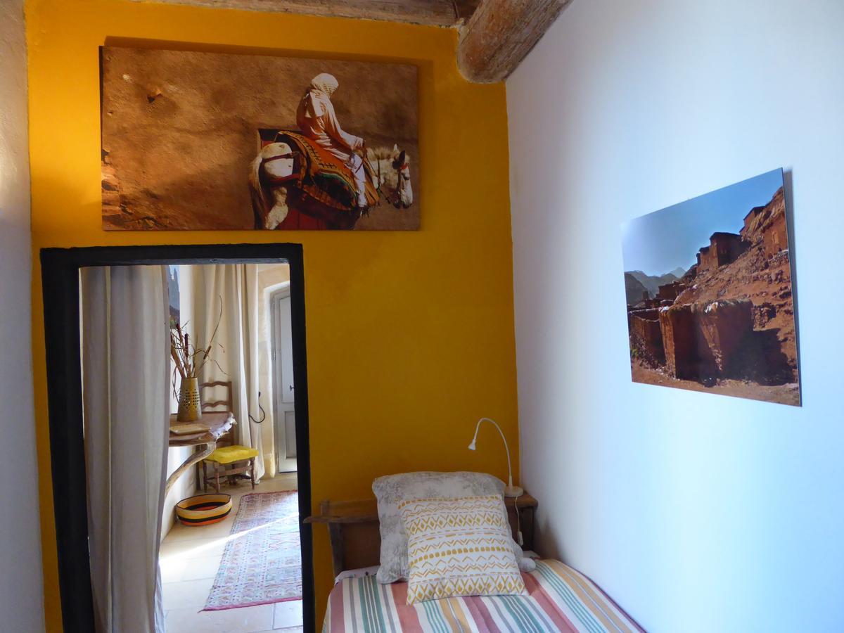 Le Mas Montredon Arlés Exterior foto